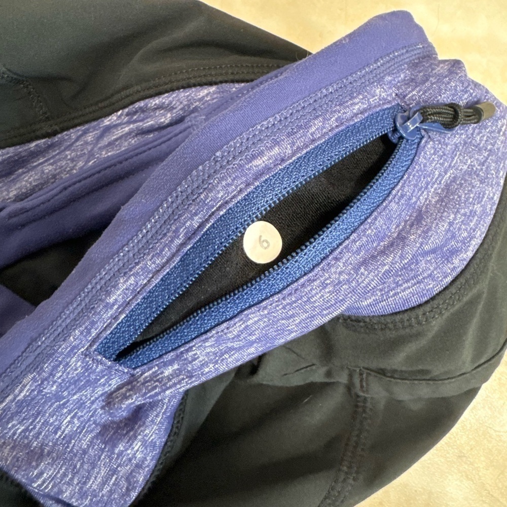 LULULEMON Turbo Run Shorts, Heathered Royalty Purple, 4โ (US 6) - Picture 8 of 8